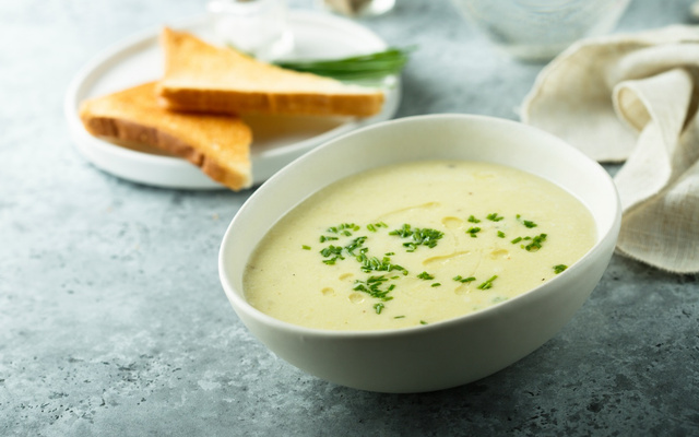 Délicieuse crème d'asperges
