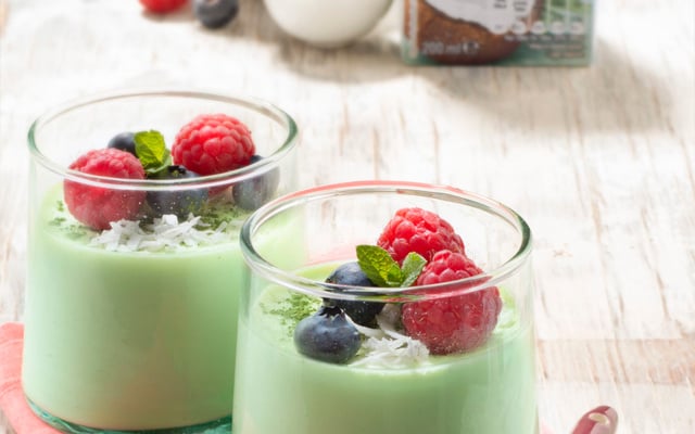 Panna cotta saveur coco et thé matcha