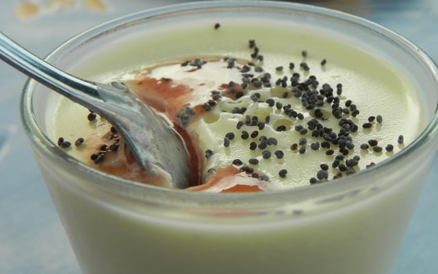 Panna cotta au citron cœur coulant fraise