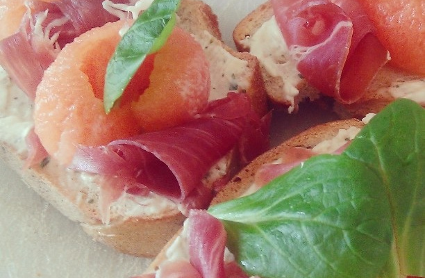 Tartine jambon-cru et melon