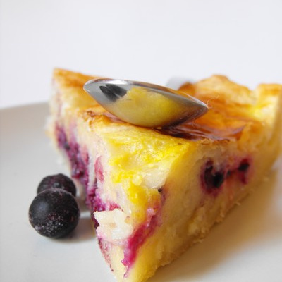 Galette des rois frangipane aux myrtilles