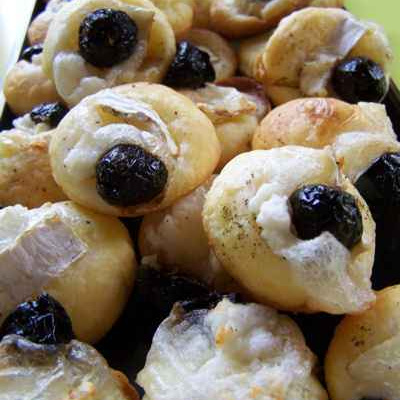 Feuilleté de chèvre et olives