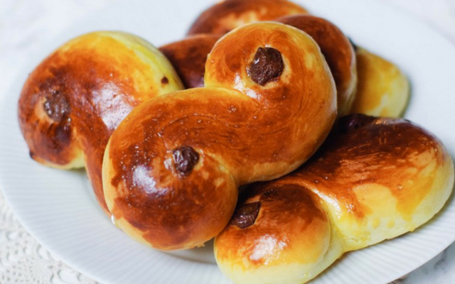 Brioches au safran de la Sainte Lucie