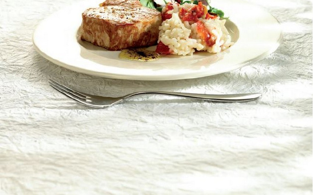 Thon avec salade et risotto