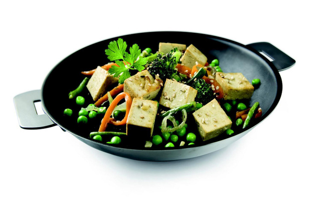 Tofou fumé sauté au wok