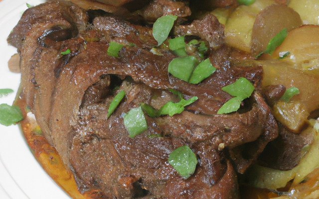 Épaule d'agneau de pré-salé en boulangère