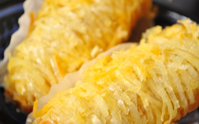 Gâteaux aux amandes et à la feuille de brick