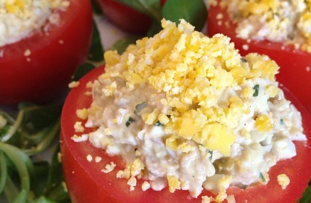 Tomates farcies crues