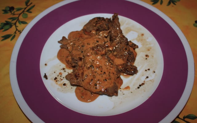 Noisettes de chevreuil sauce poivre