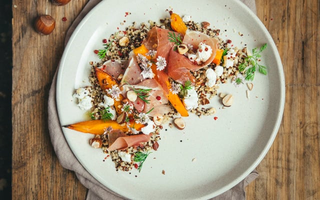 Salade d’automne au jambon cru Aoste