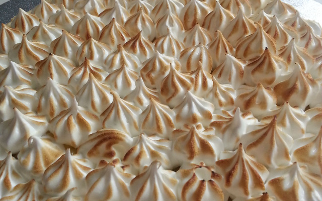 Tarte au citron meringuée à partager