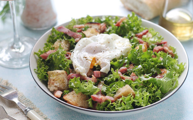 Salade lyonnaise