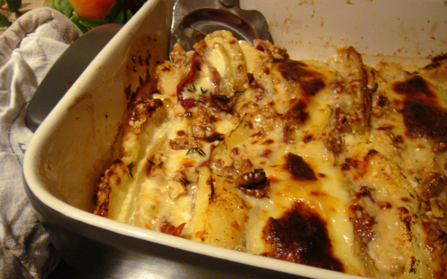 Gratinée de chicons, pommes, jambon de Parme et parmesan