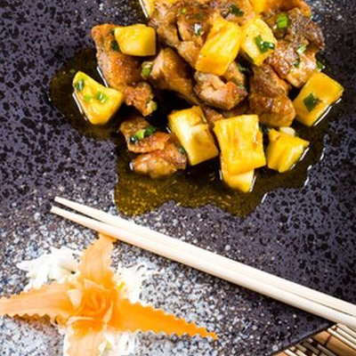 Magret de canard et ses ananas caramélisés au miel à la Plancha !