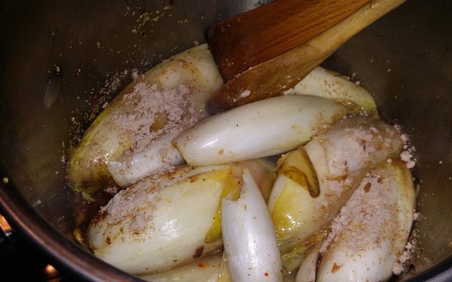 Endives braisées maison