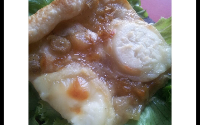 Tarte fine aux endives et au chèvre