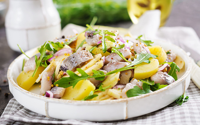 Salade de pommes de terre aux harengs
