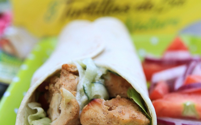 Fajitas aux brochettes de poulet mariné