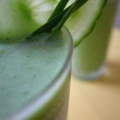 Velouté glacé de riquette et concombre