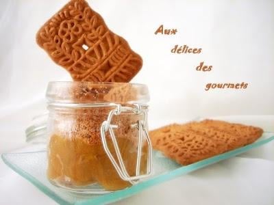 Crumble à la rhubarbe et aux spéculoos