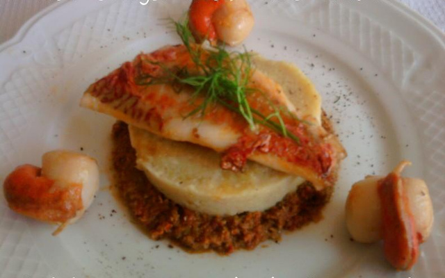 Filets de rouget barbet, mousse d'artichaut