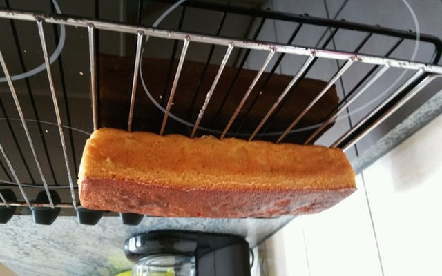 Gâteau au yaourt et aux pommes