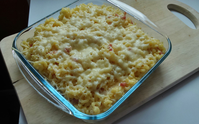 Gratin de coquillettes façon carbonara