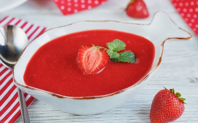Gaspacho de pastèque et fraises