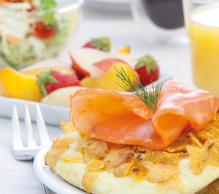 Blinis de corn flakes et saumon fumé