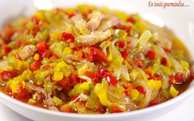 Salade de poivrons au bacon