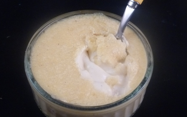 Petites crèmes au poire