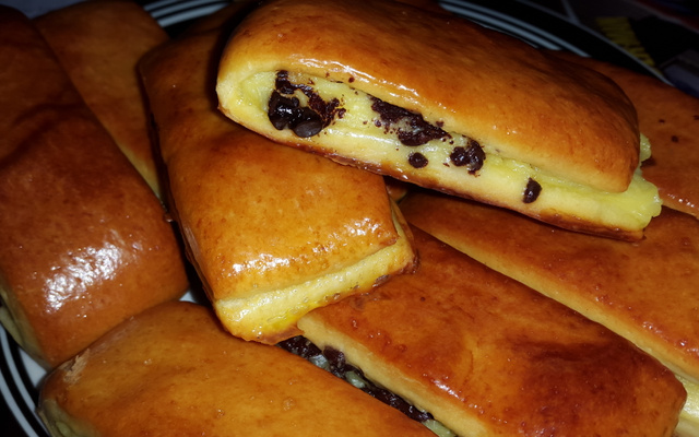 Brioches suisses au chocolat