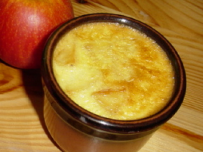 Petits pots de crème aux pommes caramelisées