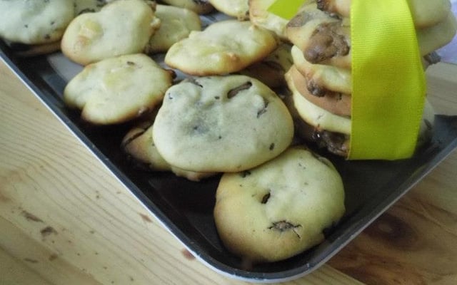 Cookies chocolat blanc et au lait au miel