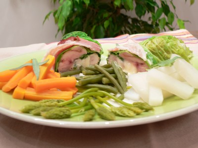 Ballottine de pintade fermière au maroilles