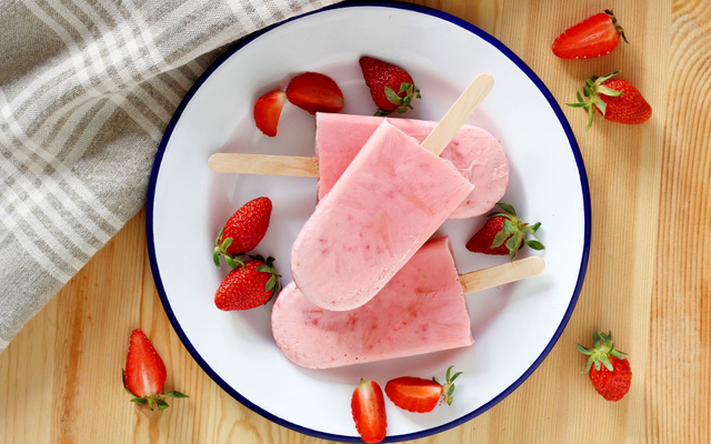 Popsicle aux fraises