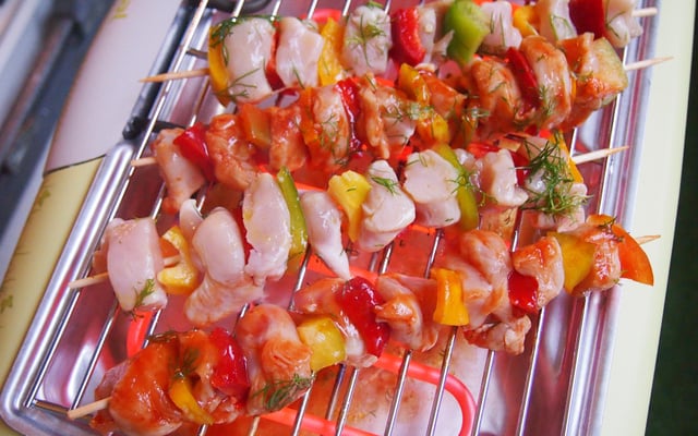 Brochettes de dinde au duo de marinade