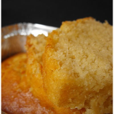 Cake moelleux à la compote de pêches (sans œufs)