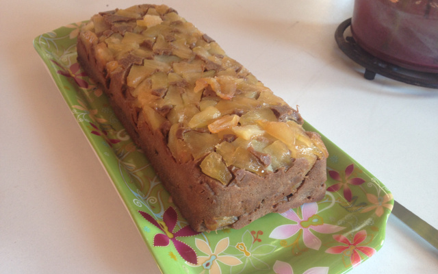 Gateau à la farine de sarrasin et aux pommes