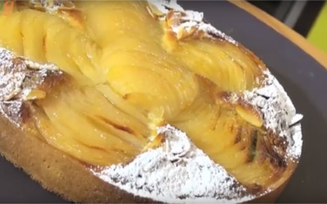 Tarte aux poires et crème d'amandes