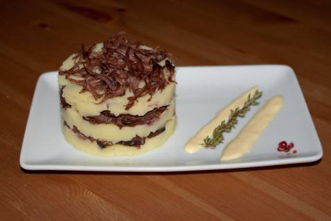 Effilochée de queue de bœuf sauce moutarde