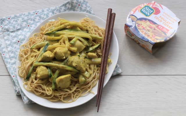 Poulet coco curry et légumes croquants