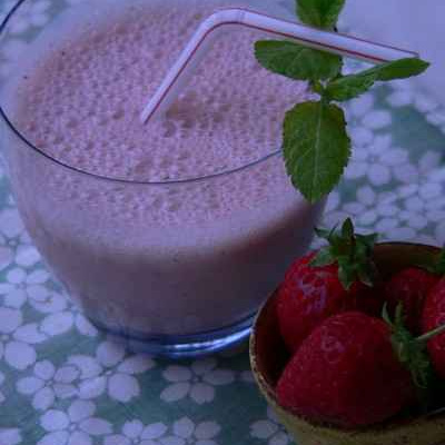 Smoothie fraises et menthe