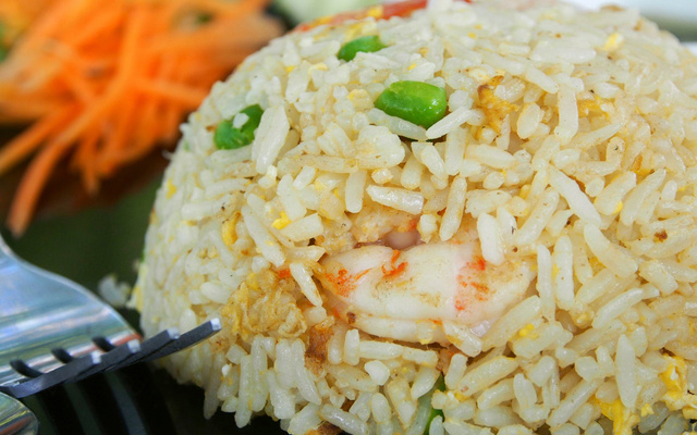 Riz façon cantonais aux crevettes