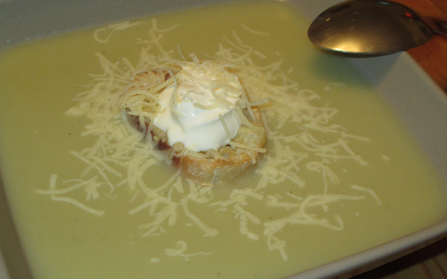 Soupe à l'ail blanc de Lomagne