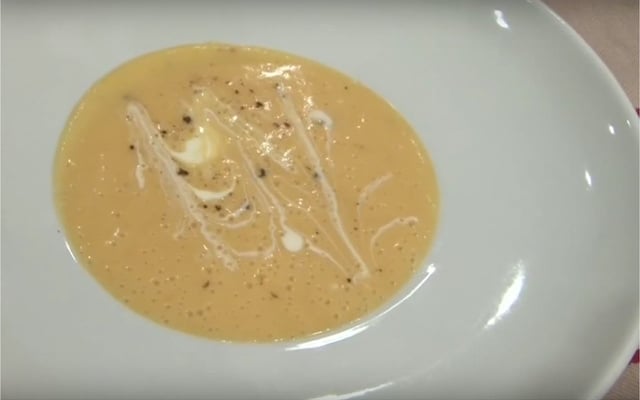 Soupe à l'ail crémeuse