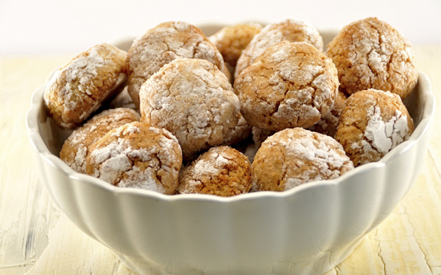 Ghoribas aux amandes et sésame