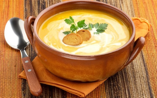 Soupe de potiron et de pomme de terre