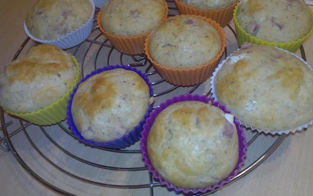 Muffins jambon fromage