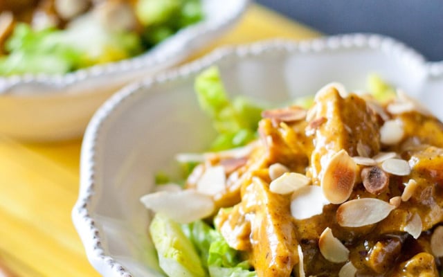 Salade de poulet au curry